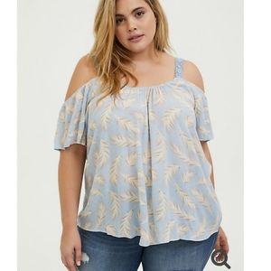NWT torrid size 3 light blue gauze cold shoulder